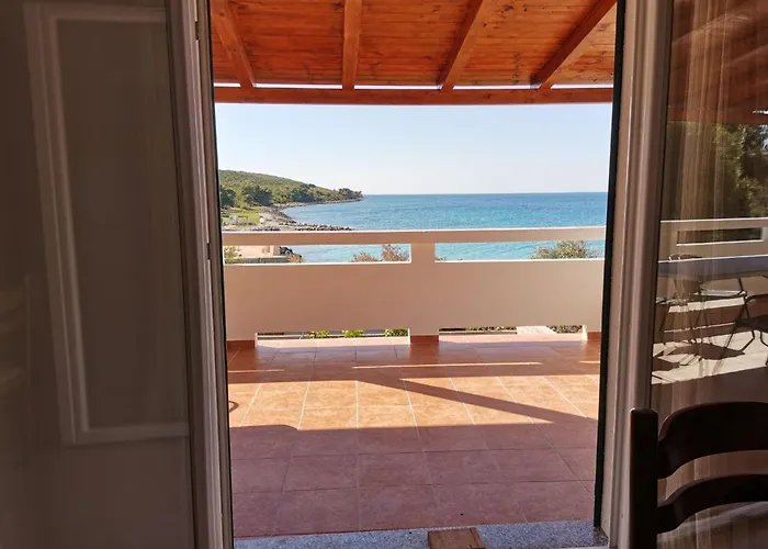 Wunderschoene In Ugljan Mit Terrasse By Interhome *